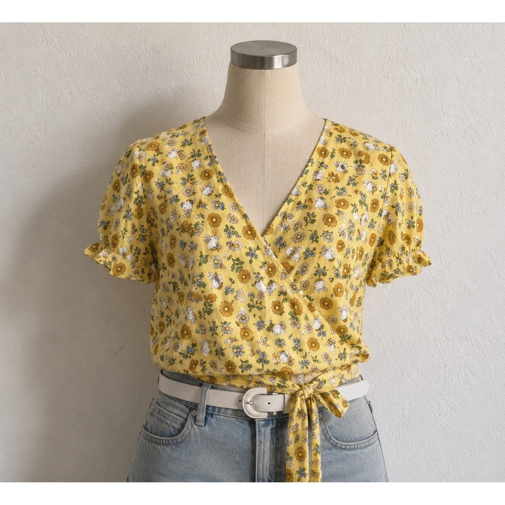 Hot Topic Thorn & Fable V-Neck Wrap Blouse Ghost Bee Floral Tie Waist Sleeve S